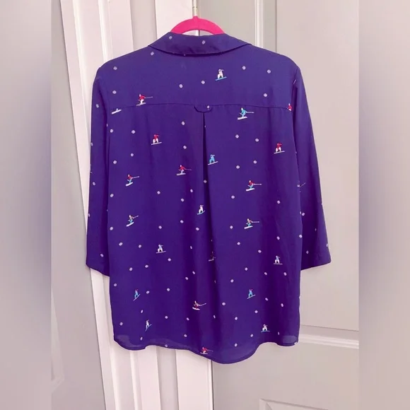 NY & Company Soho Collection Navy Skier Print Blouse Size Medium - Picture 4 of 4